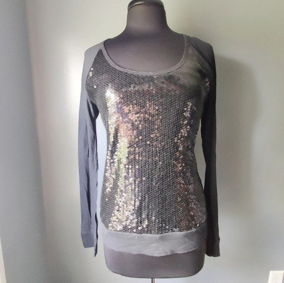 Faquette Sequin Long Sleeve Top - Picture 1 of 3